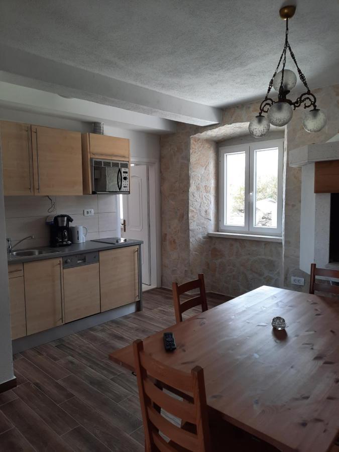 Stone House Zgogo Villa โตรกีร์ ภายนอก รูปภาพ