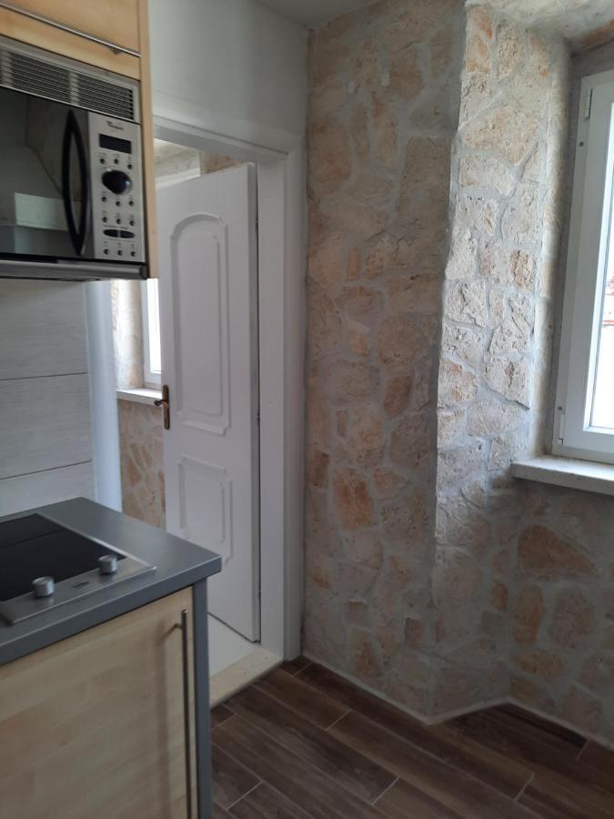 Stone House Zgogo Villa โตรกีร์ ภายนอก รูปภาพ